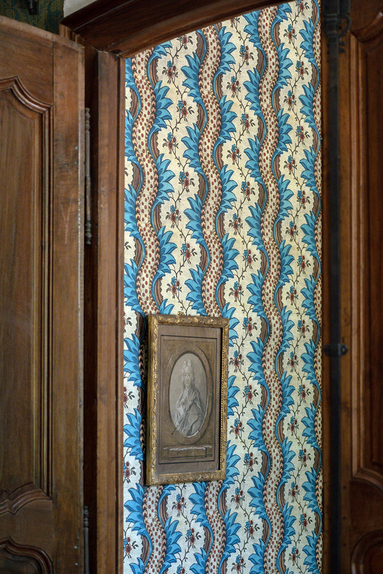 Décor de gypserie du château du Grand Pré avant restauration